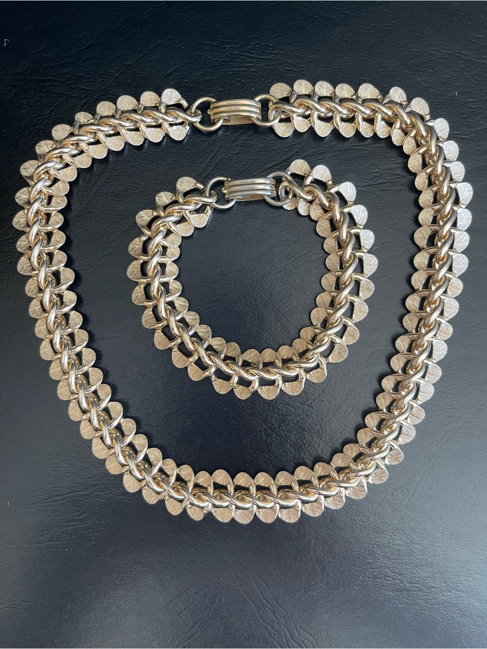Vintage Gold-Tone Textured Link Necklace and Bracelet Set